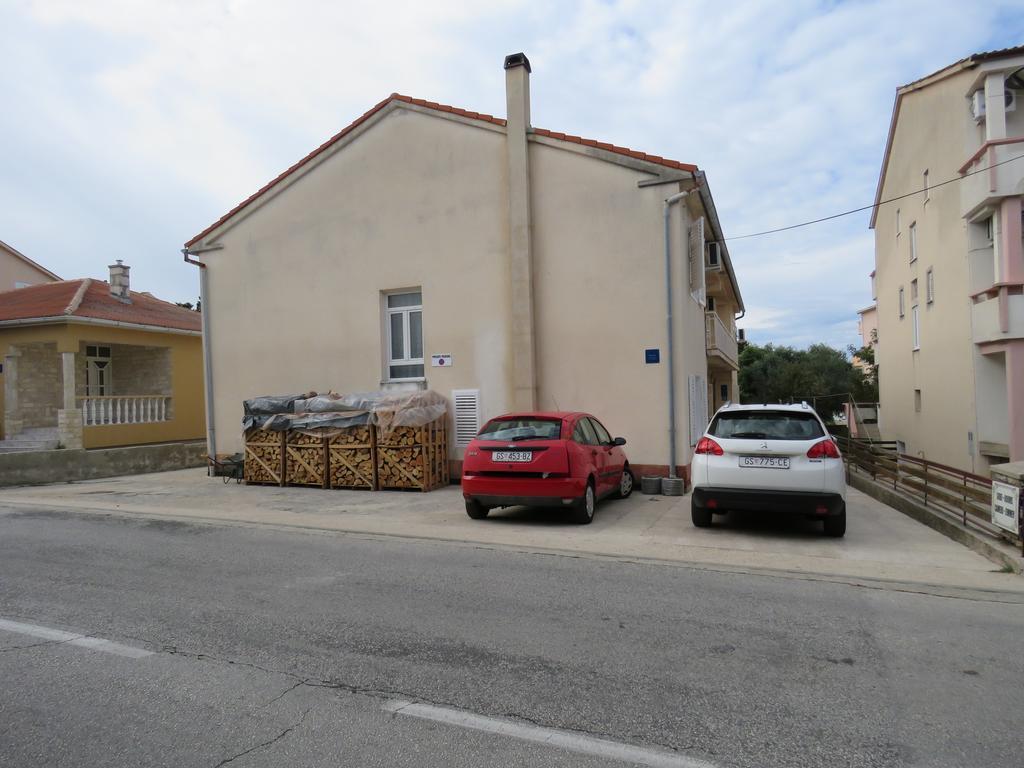 Guest House Miro Novalja Exterior foto
